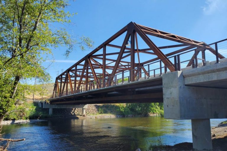 8th Street Bridge